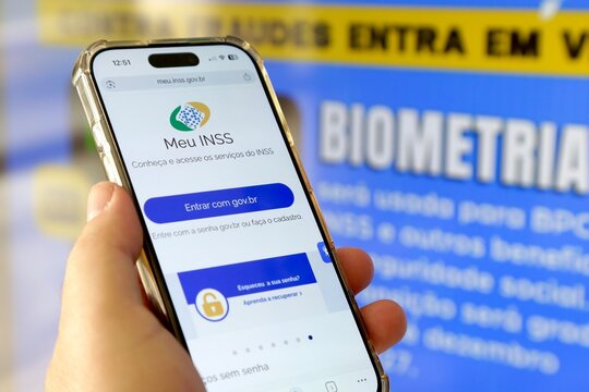O INSS inicia uma nova fase de seguran&ccedil;a digital ao ampliar o uso da biometria para acesso aos servi&ccedil;os na tela do celular.