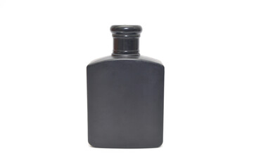 Minimalist, sleek black matte square perfume bottle with a matching dark cap, isolated on a clean white background. Ideal for product mockups, luxury cosmetic branding.