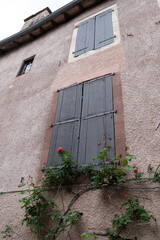 Alb&iacute; y alrededores