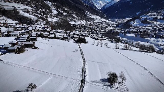Paisaje nevado, suiza en invierno 