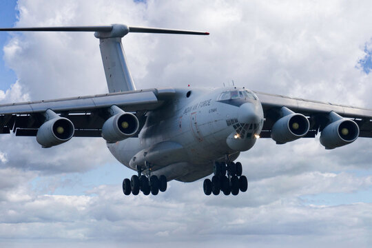  iliouchine il-78 indien vue cot&eacute; gros plan