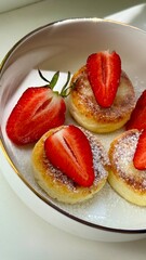 pancakes with strawberries