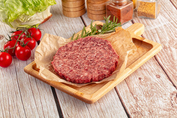 Raw beef cutlet for burger
