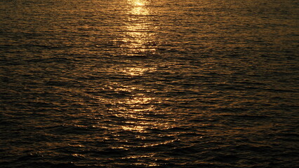 SUNRISE IN THE SEA PACIFIC OCEAN 