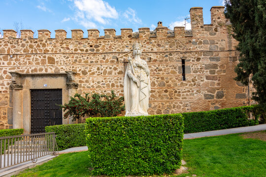 Isabel I de Castilla monument at Palacio de los Duques de Maqueda (Palacio de la Cava) palace in Toledo, Spain