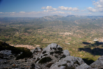 Veduta dei paesi di Galtell&igrave;, Loculi ed Irgoli dal monte Tuttavista