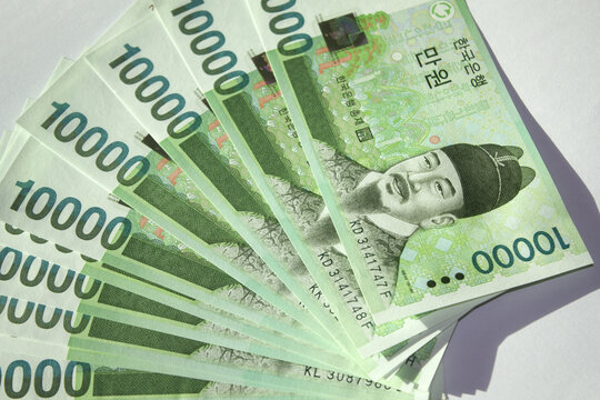 This is a Korean 10,000 won bill.