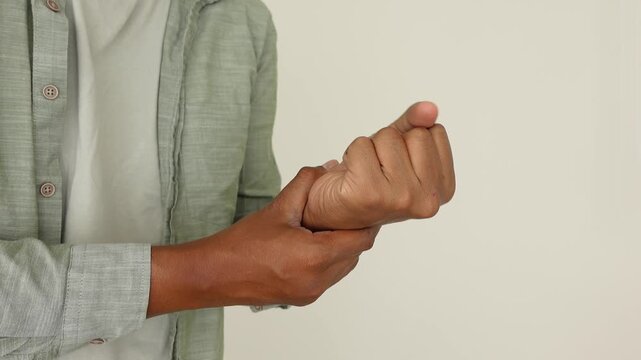 Managing wrist pain with simple exercises and tips