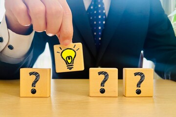 ビジネスのアイディアとビジネスマン