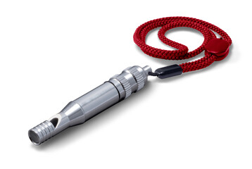 赤いストラップの付いた金属製のホイッスル