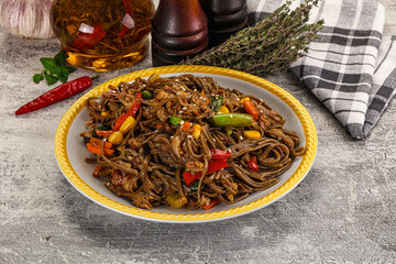 Soba with shredded pork and vegetables