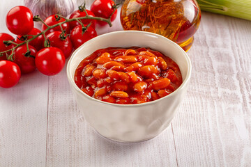 White canned bean in tomato sauce