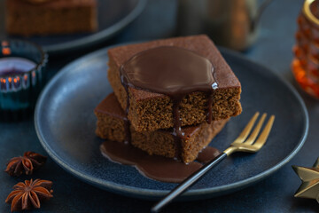  gingerbread cake with caramel toffee sauce