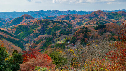 休場展望台からの景色　秋の低山　茨城
