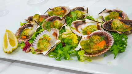 Grilled Spanish Zamburiñas, Grilled Scallops Seafood, Spanish Delicacy, Spanish Gastronomy, Spain, Europe © Al Carrera