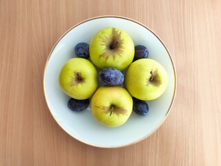 bowl of fresh fruit