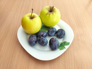 bowl of fresh fruit