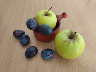 bowl of fresh fruit