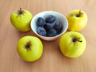 bowl of fresh fruit