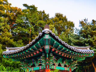 Obraz premium pavilion in the park