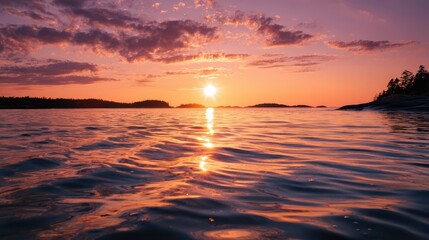 Obraz premium Vibrant Sunset Horizon: Sharp Colors Over Tranquil Sea