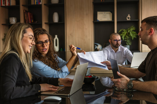 Team Analysis Session and Financial Data Review