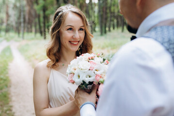 the first meeting of the bride and groom