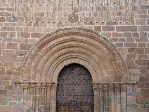 Monasterio de Veruela, CAPITELES