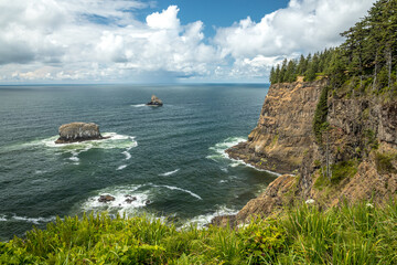 Cape Meares' stunning ocean cliffs
