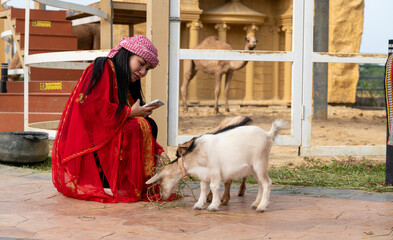 Female Saudi Arabian Dress Style in Thailand 