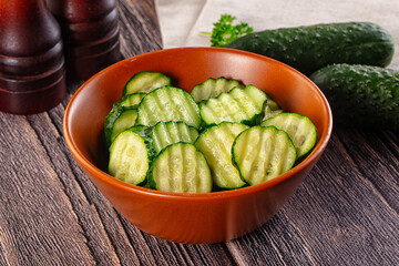 Fresh green ripe cucumber slices