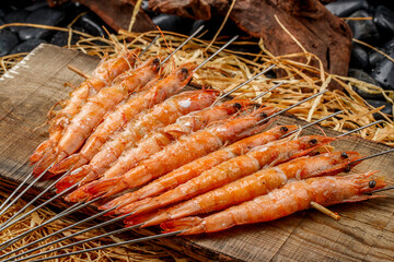 Jinzhou barbecue skewers and grilled prawns