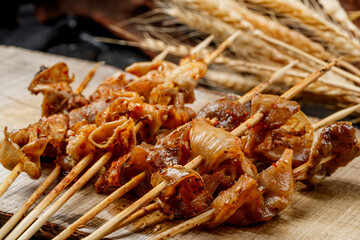 Jinzhou-style BBQ charcoal-grilled crescent-shaped lamb cartilage