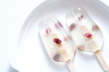 Healthy dessert mulberry fruit jelly agar-agar