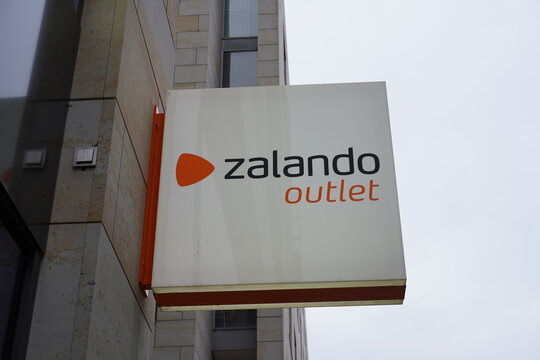 Zalando outlet in Dresden am 27.11.2025