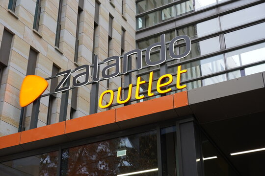 Zalando outlet in Dresden am 27.11.2025