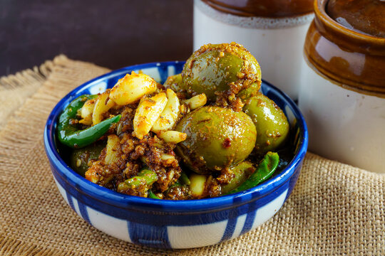 Indian Olive and Garlic Pickle | Jolpai Rosun-er Achar | Traditional Bengali Pickle | Spicy Tangy Achar with Garlic | Homemade Indian Preserved Pickle
