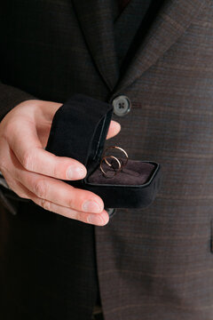 box with wedding rings close-up