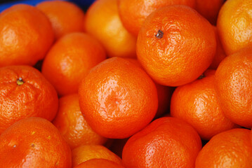 oranges on the market