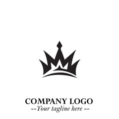 Obraz premium Elegant Black Crown Logo Symbol on a Clean White Background for Premium Branding Design