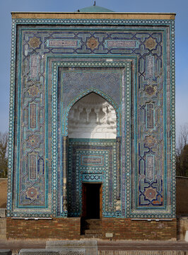 TRAVEL TO UZBEKISTAN AND MONUMENTS OF TIMURID ARD AND ARCHITECTURE IN THE CITY OF SAMARKAND AND BUKHARA