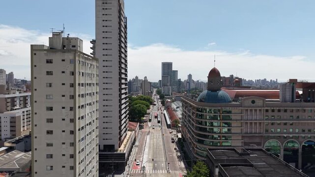 Vista Aerea de Drone - Curitiba, Centro, Paran&aacute;, Brasil. 