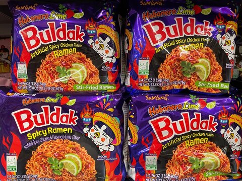 Walmart retail store Buldak ramen soup packs
