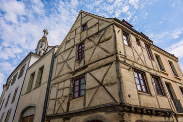 Dans les rues de Vichy en France