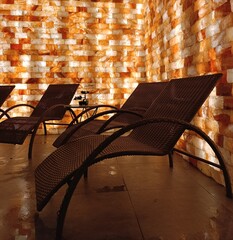 Himalayan bath, salt sauna, spa
