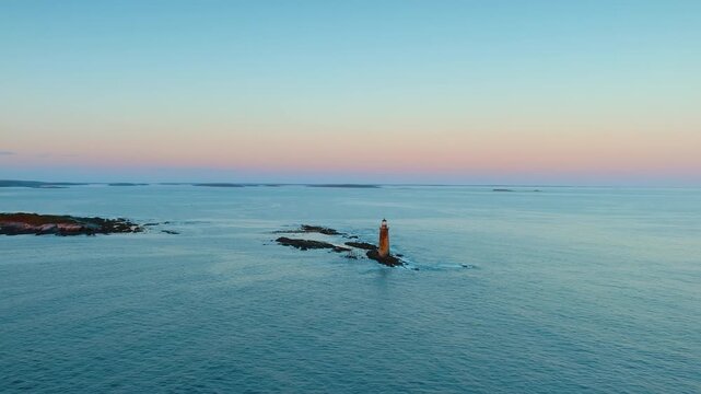 Ram Island Ledge Lighthouse at susnet