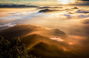 Amazing sunrise seen from Sri Pada