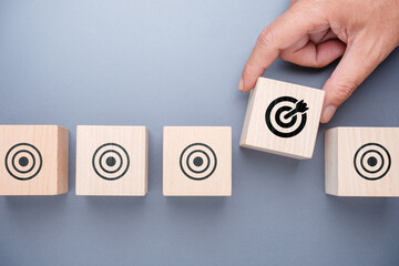 Choosing Target, narrowing focus, and defining a clear audience