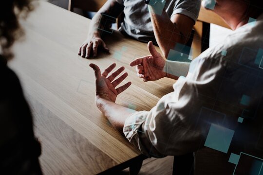 Hands doing an explaining gesture
