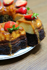 cake with strawberry